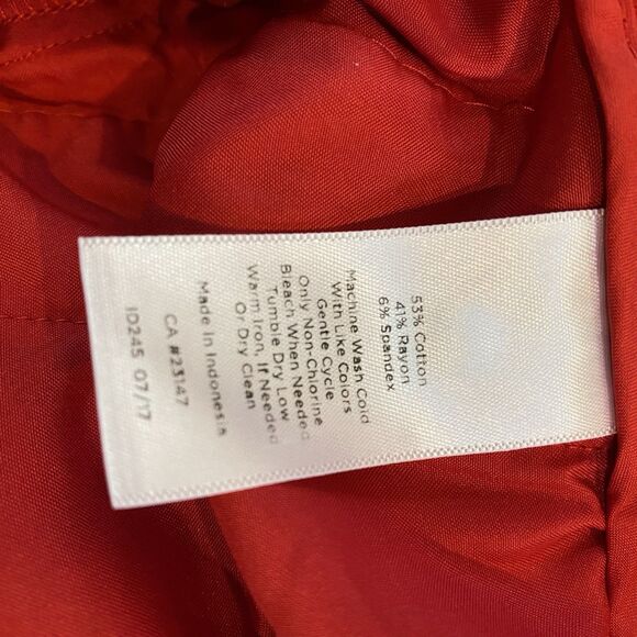 Talbots Women’s Tipped Bi Stretch Ankle Pants 16 Petite Red Casual Stretch - Picture 13 of 15